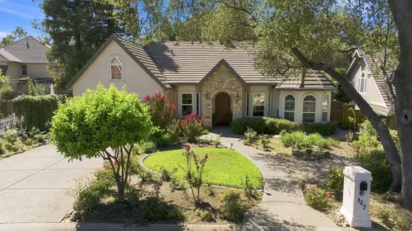107 Egloff CIR, Folsom, CA 95630