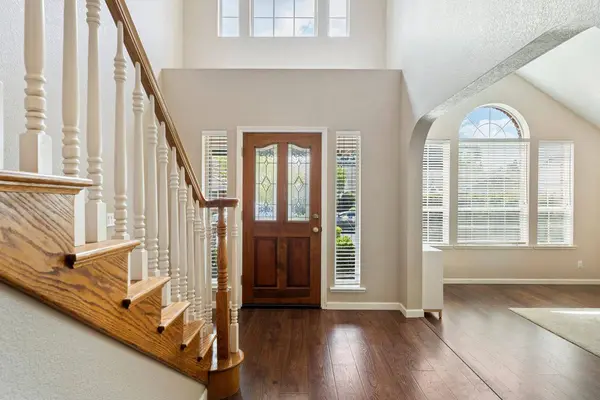 2213 Banbury CIR, Roseville, CA 95661