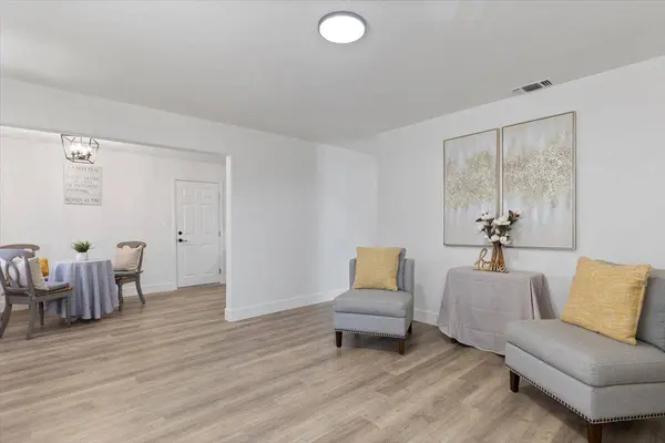 509 E ST, Roseville, CA 95678