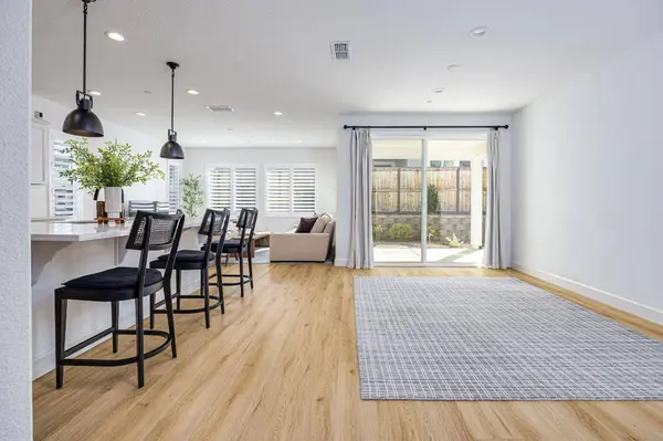 8311 Claret ST, Roseville, CA 95747