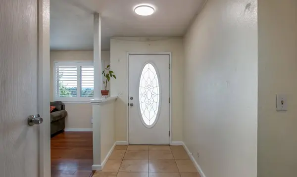 2345 Ponderosa RD, Rescue, CA 95672