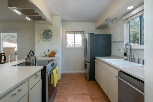 2345 Ponderosa RD, Rescue, CA 95672