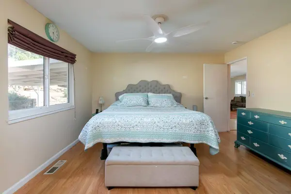 2345 Ponderosa RD, Rescue, CA 95672