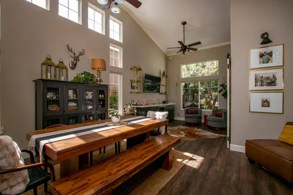3927 Moraga DR, El Dorado Hills, CA 95762