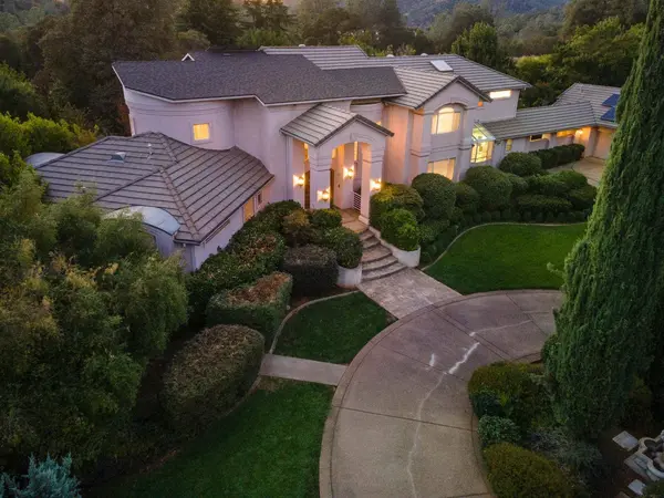 1000 Aqua Haven CT, El Dorado Hills, CA 95762