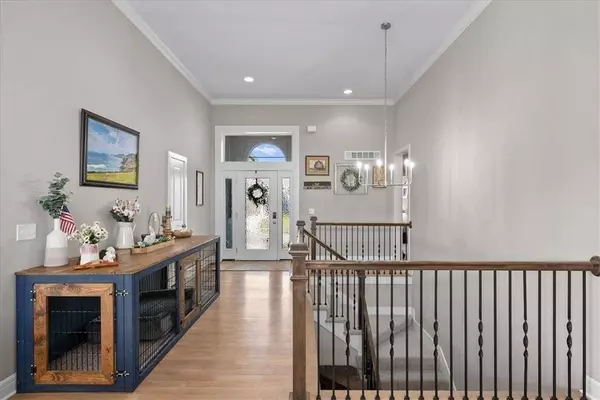 4290 Aspen DR, Basehor, KS 66007