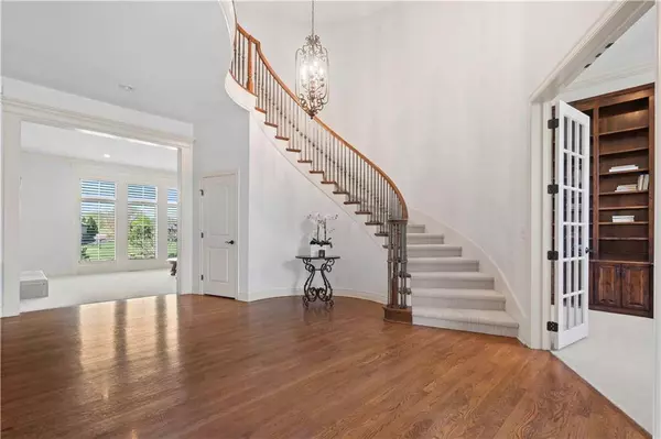 15300 Mastin ST, Overland Park, KS 66221