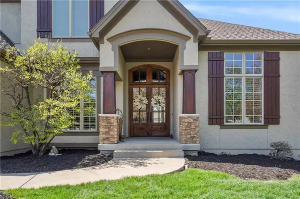 15300 Mastin ST, Overland Park, KS 66221