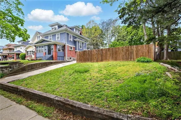 112 S Cypress AVE, Kansas City, MO 64123