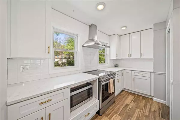 8308 W 61st ST, Merriam, KS 66202