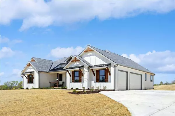 18068 Stillwell RD, Bonner Springs, KS 66012