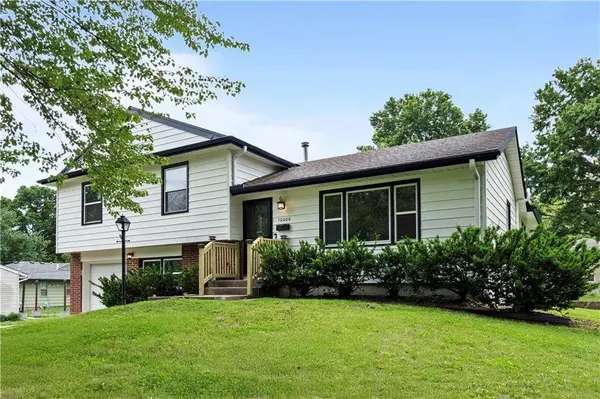 10006 Oakdell ST, Kansas City, MO 64114