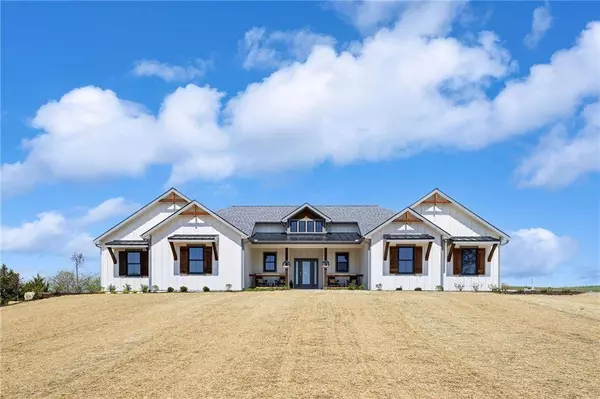 18068 Stillwell RD, Bonner Springs, KS 66012