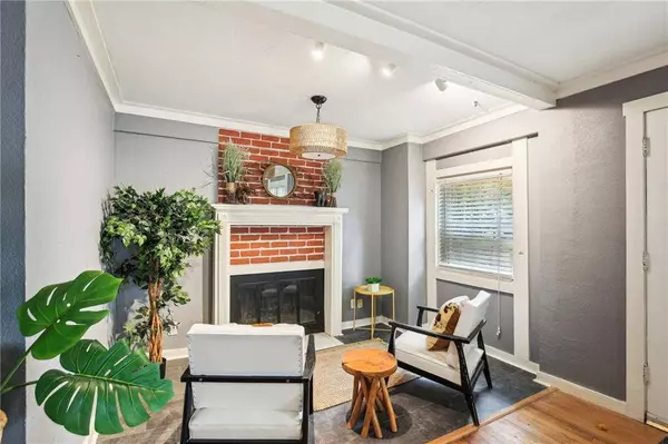 4208 W 48th ST, Roeland Park, KS 66205