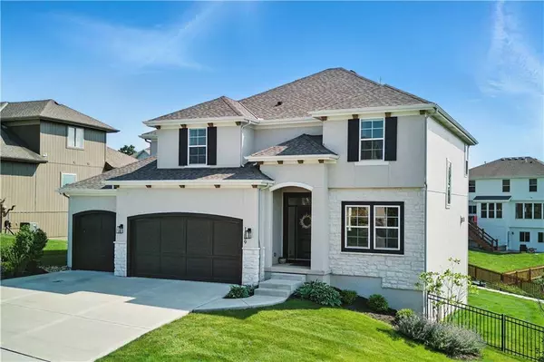 1209 Brunswick LN, Raymore, MO 64083