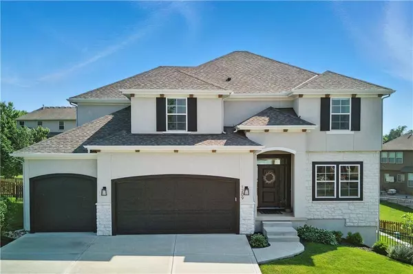 1209 Brunswick LN, Raymore, MO 64083