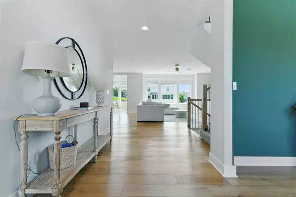 1209 Brunswick LN, Raymore, MO 64083