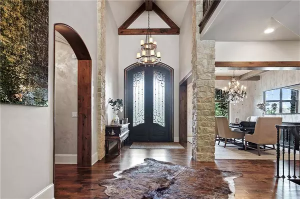 11110 W 146th TER, Overland Park, KS 66221