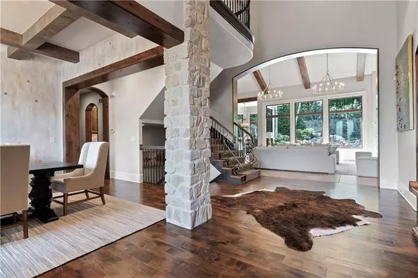 11110 W 146th TER, Overland Park, KS 66221