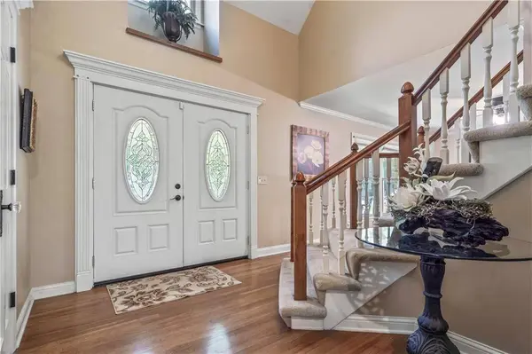 12701 W 118th ST, Overland Park, KS 66210