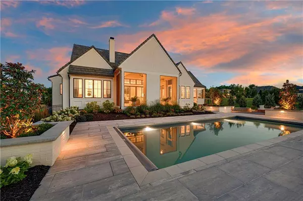 11316 W 170th TER, Overland Park, KS 66221