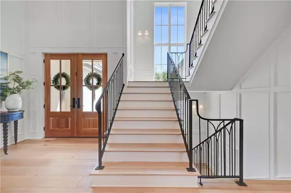 11316 W 170th TER, Overland Park, KS 66221