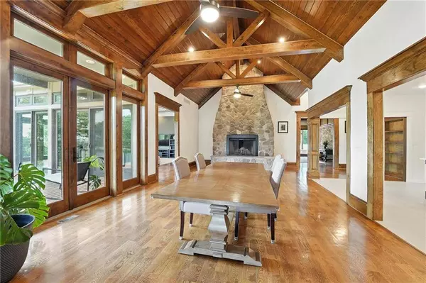 24730 Tontine RD, Kansas City, KS 66109