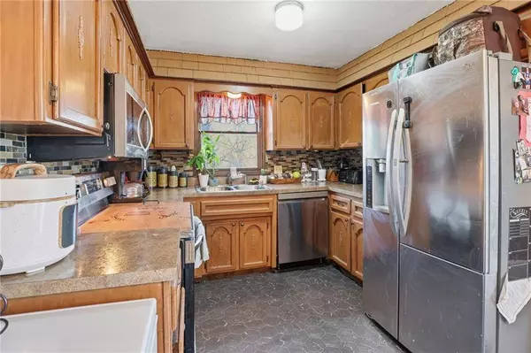 19680 Blue Jay Trail CIR, Lawson, MO 64062