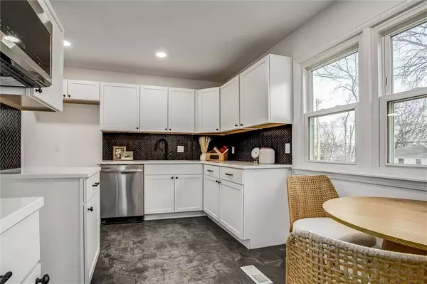 9705 Benson ST, Overland Park, KS 66212