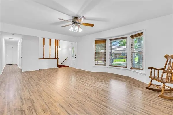 12208 E 62nd TER, Kansas City, MO 64133