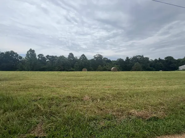 222 J Oaks Road, Nancy, KY 42544