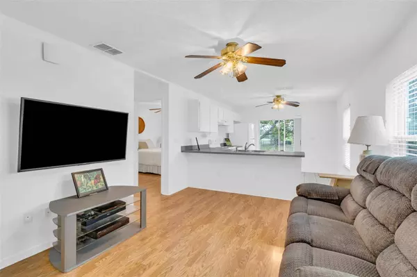 4314 VENICE DR, Land O Lakes, FL 34639