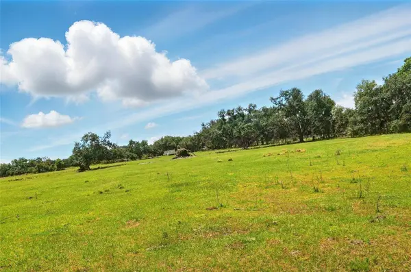 3535 E KEYSVILLE RD, Lithia, FL 33547