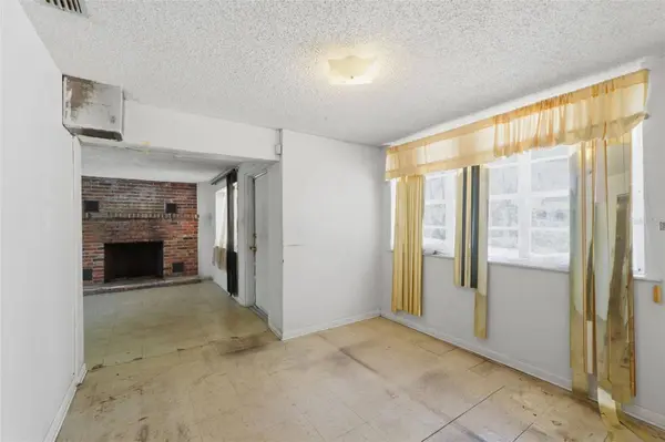 1301 E WILDER AVE, Tampa, FL 33603