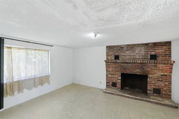 1301 E WILDER AVE, Tampa, FL 33603