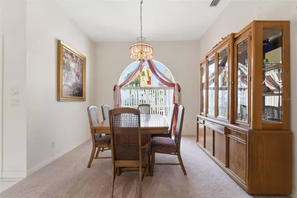 9336 ST PAUL DR, Port Charlotte, FL 33981