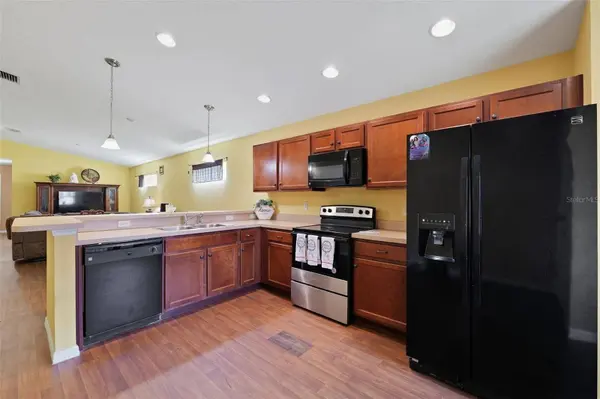 4107 11TH ST E, Bradenton, FL 34208