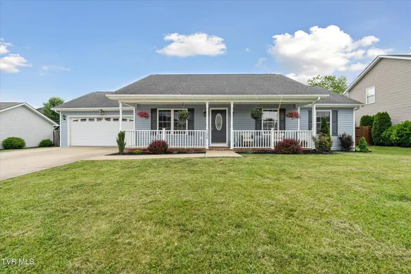 134 Yarrow DR, Bluff City, TN 37618