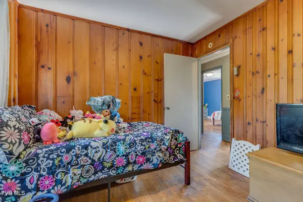 4016 Skyland DR, Kingsport, TN 37664