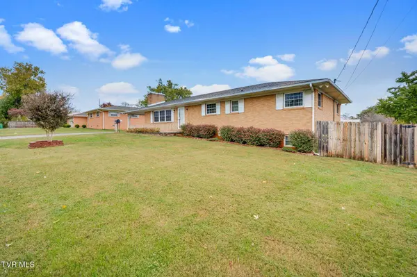 400 Drinnon DR, Morristown, TN 37814
