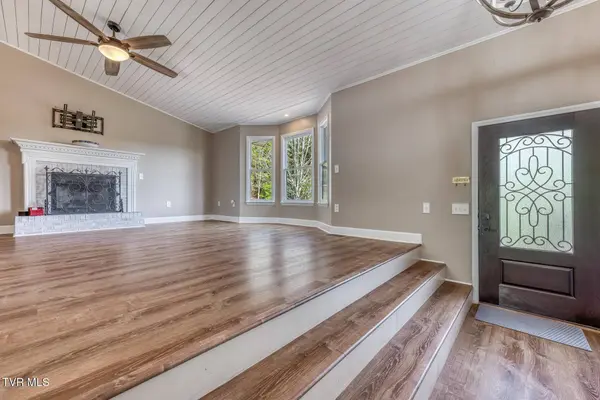 4127 Grey Fox DR, Kingsport, TN 37664