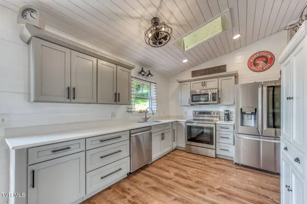 4127 Grey Fox DR, Kingsport, TN 37664