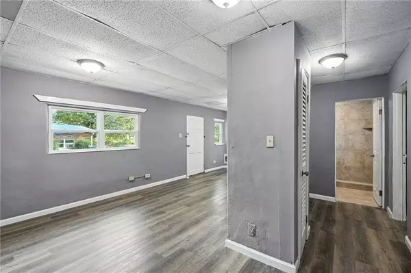 1527 Langston AVE SW #B, Atlanta, GA 30310