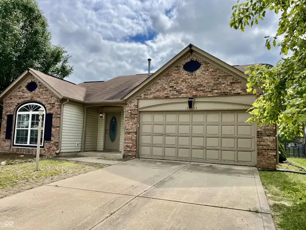 1353 Mulberry CT, Greenfield, IN 46140