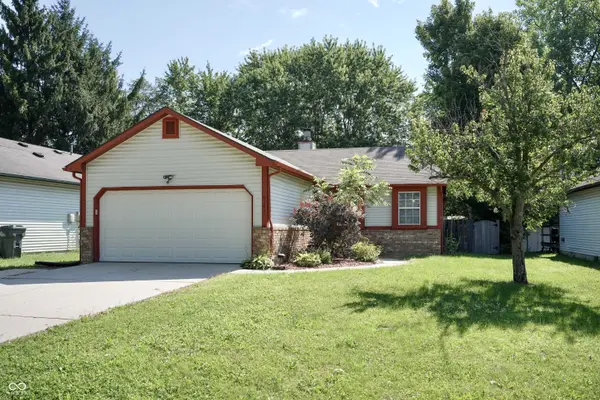 9143 Warwick RD, Indianapolis, IN 46240