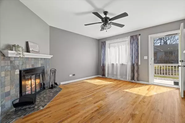 24860 W Forest DR, Lake Villa, IL 60046