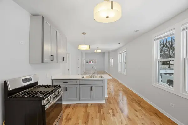 5256 S Carpenter ST, Chicago, IL 60609