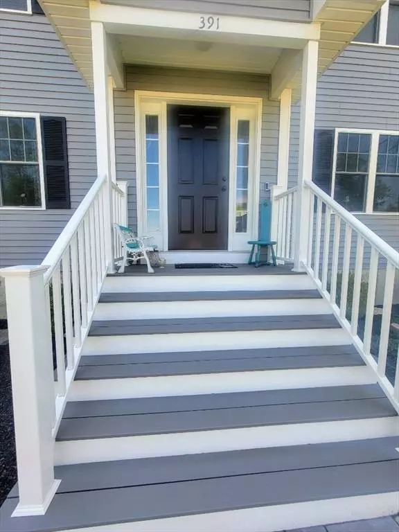 391 Gibbs St, Fall River, MA 02720