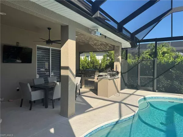 18445 Royal Hammock BLVD, Naples, FL 34114