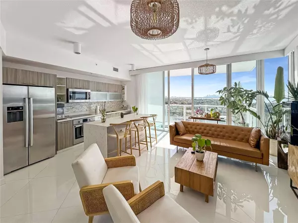 6700 INDIAN CREEK DR #PH7, Miami Beach, FL 33141